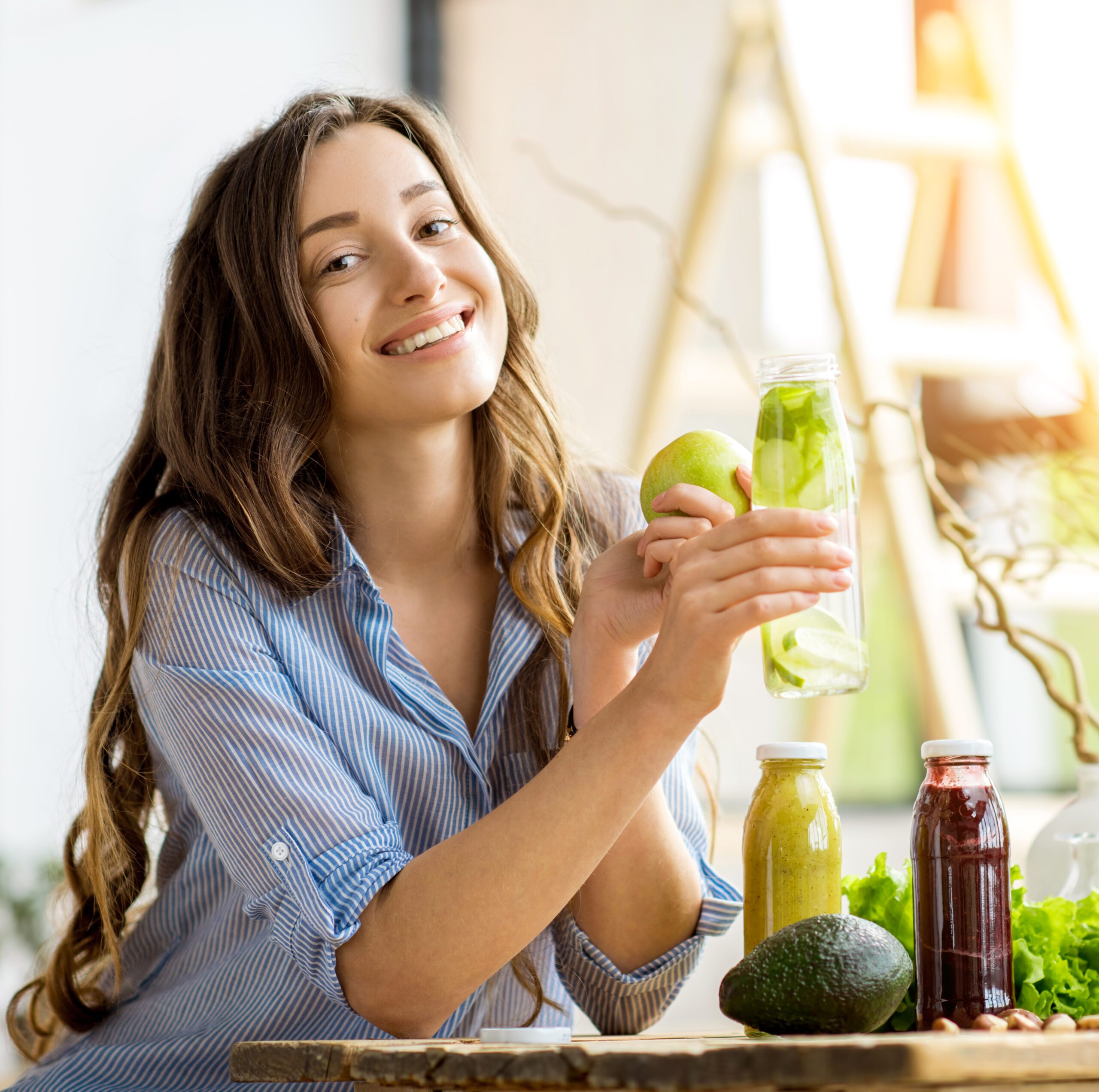 personal-insurance-cyprus-asset-protection-health-protection-life-proctetion-free-quote-NexusInc Woman enjoying a healthy meal, inviting clients to protect their assets, health, and life with a free NexusInc insurance quote.